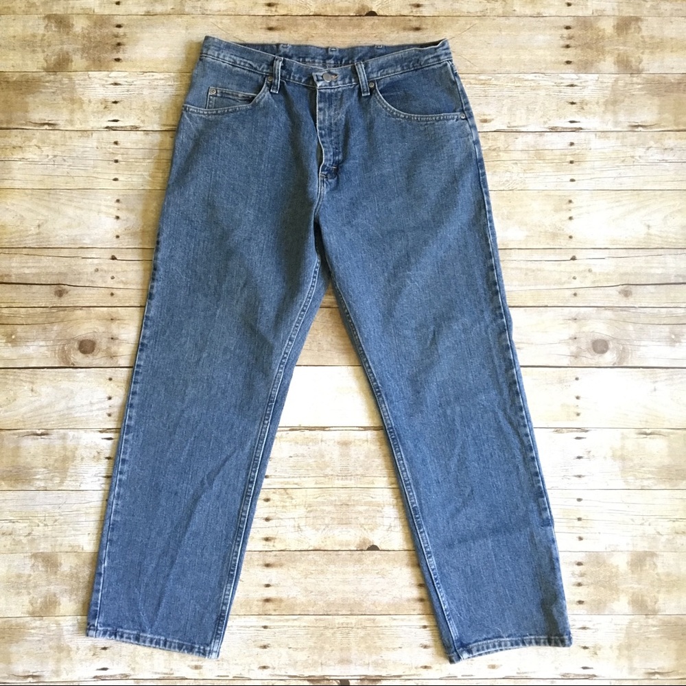 ON SALE! Wrangler Jeans size 34x30